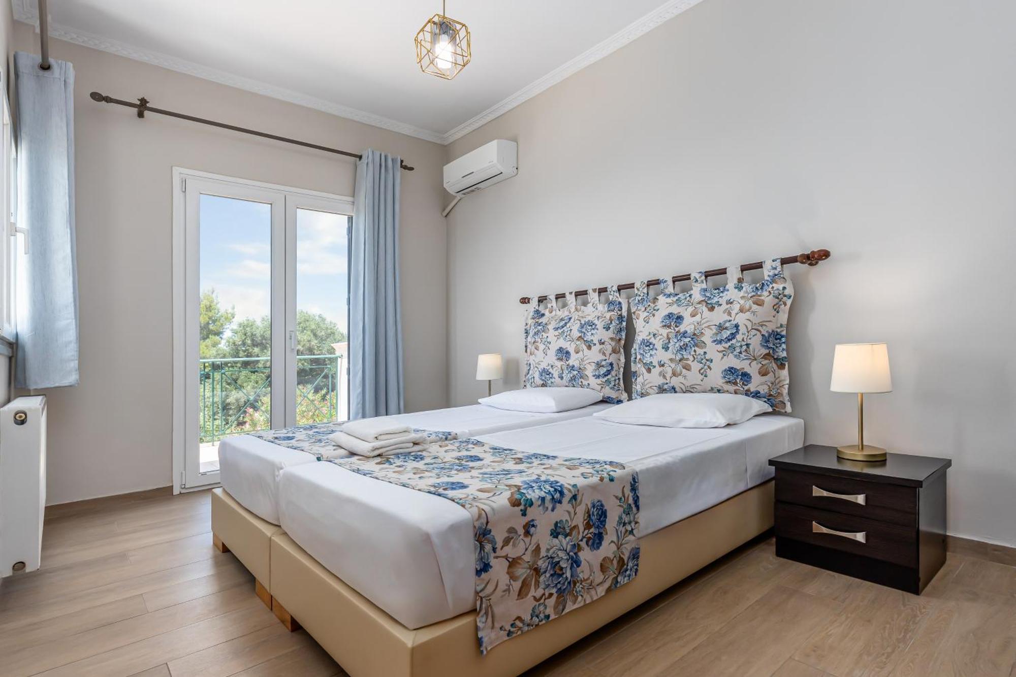 Villa Vardia-Amazing Seaviews With Heated Pool Sinarades Ngoại thất bức ảnh